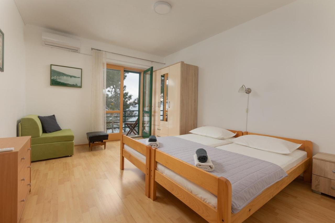 Pine And Sunshine Apartments Podgora Exterior foto